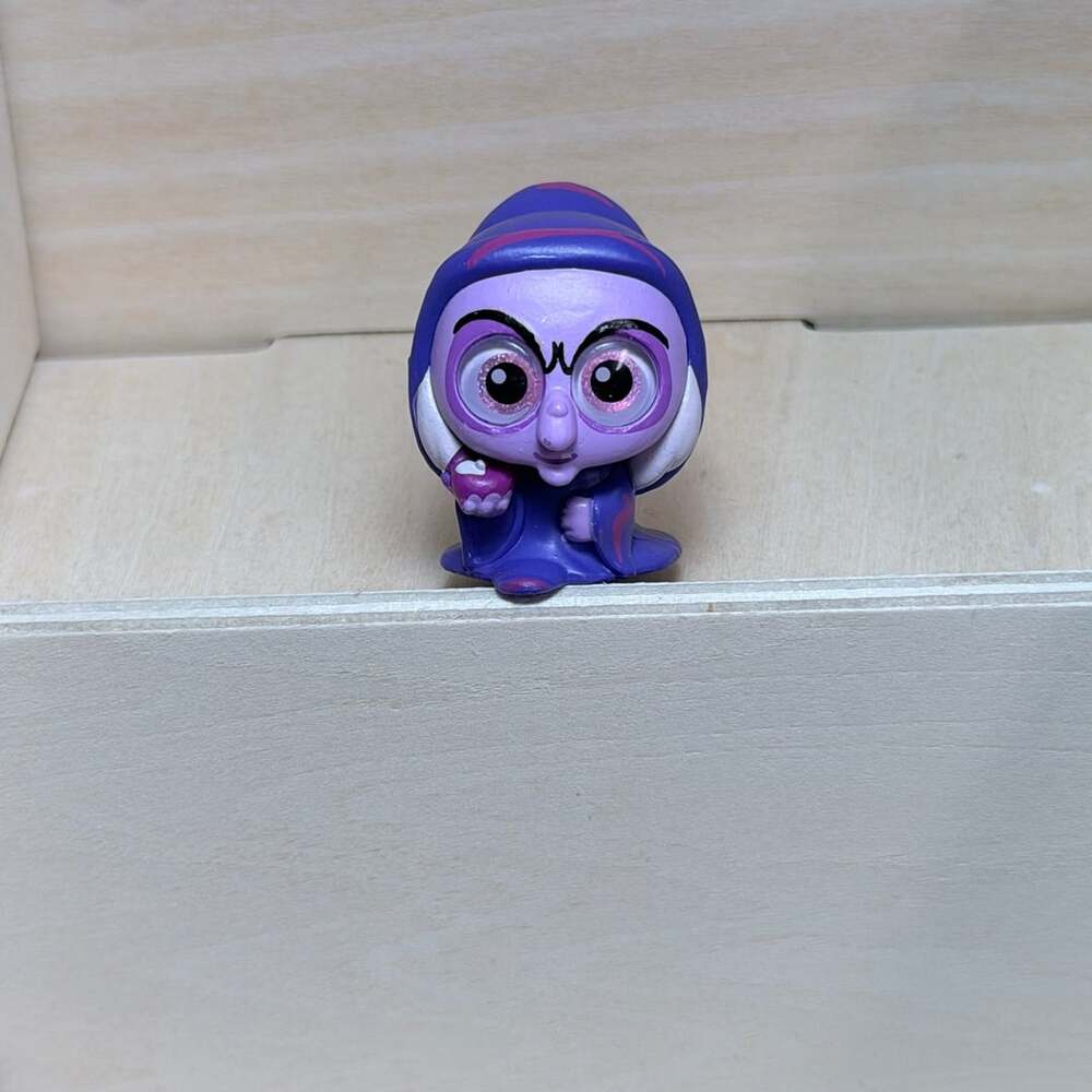 Disney Doorables Neon Pop Evil Queen Witch Form Figure